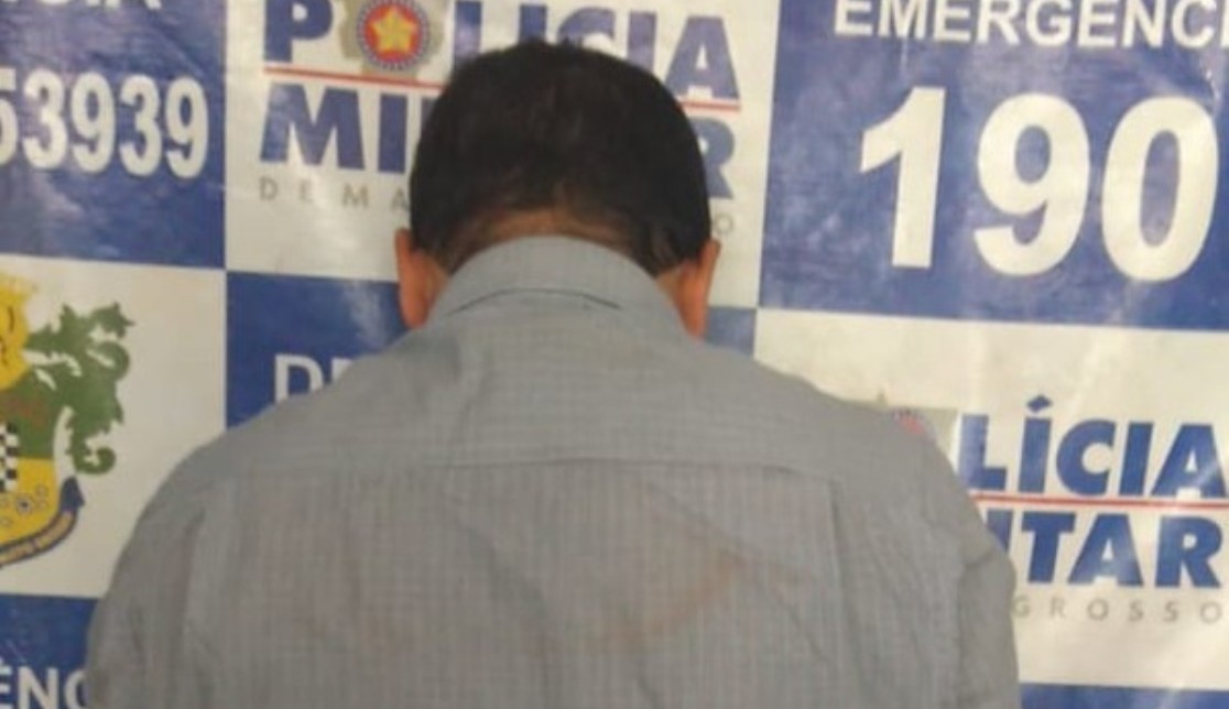 Rondonópolis | Professor que invadiu escola e esfaqueou diretora tem prisão revogada