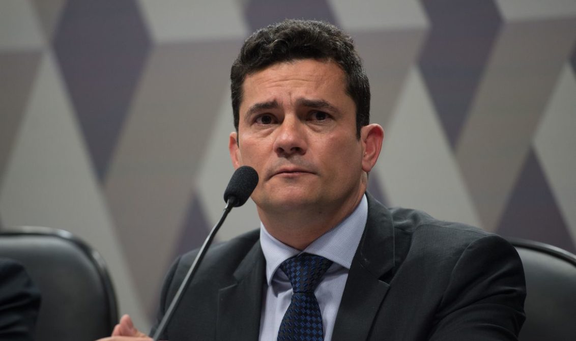 Cidadão que descumprir quarentena poderá ser preso, anunciam Moro e Mandetta