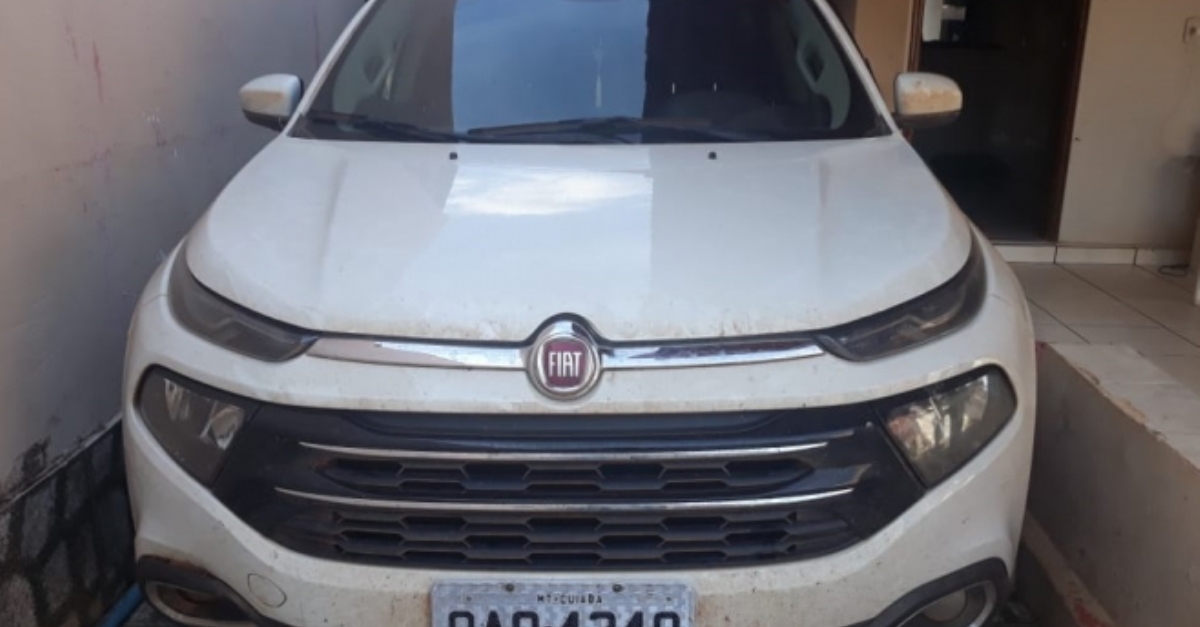 Pontes e Lacerda | Casal é preso por esconder carro roubado para bandidos