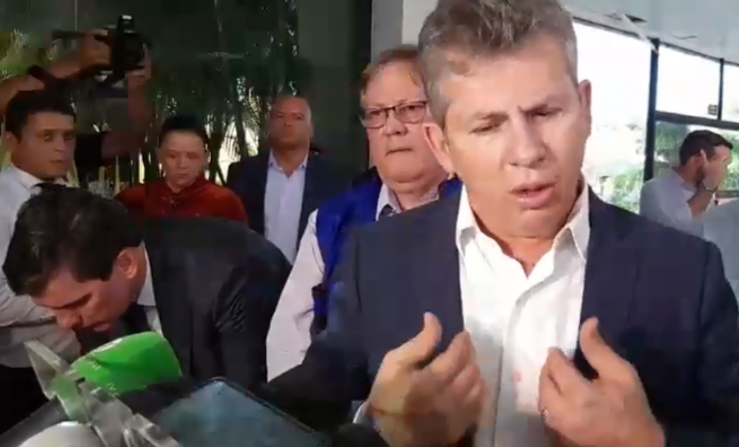 Governador determina suspensão de aulas e isolamento de servidores com suspeita de coronavírus