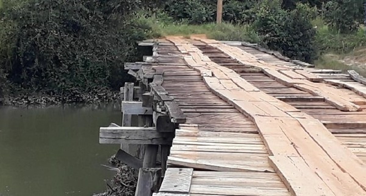 Ponte que liga municípios de MT é interditada por risco de desabamento