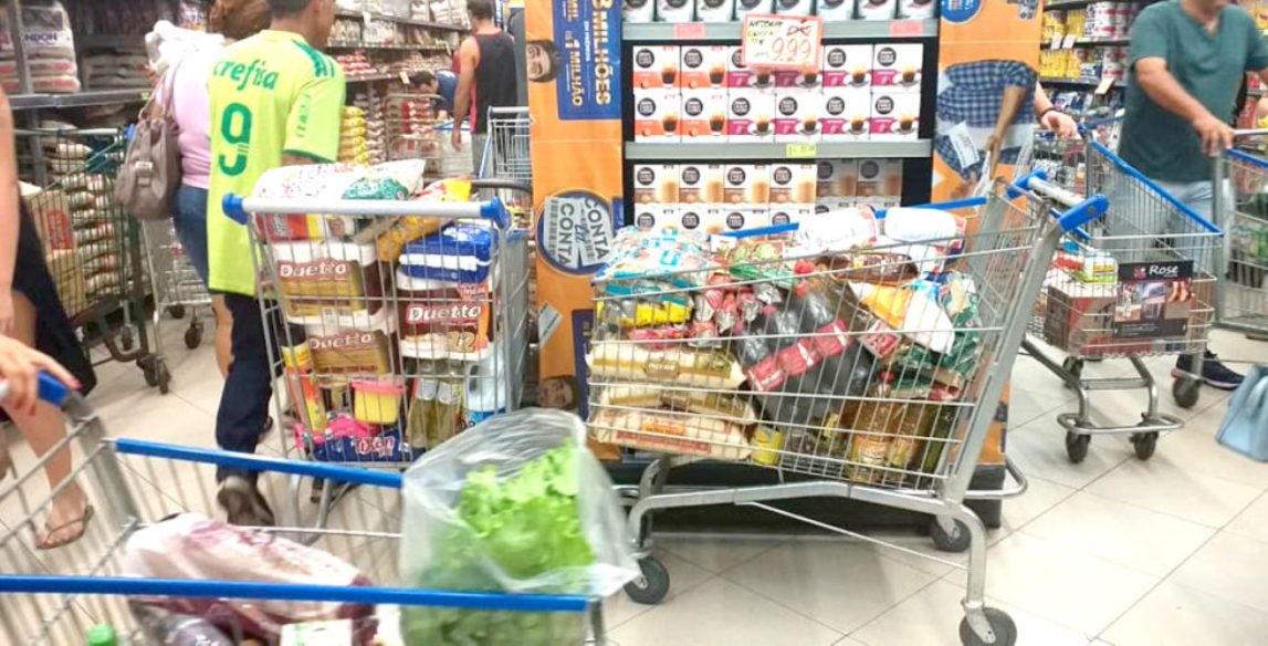 Mercados, farmácias e similares deverão adotar medidas para conter coronavírus