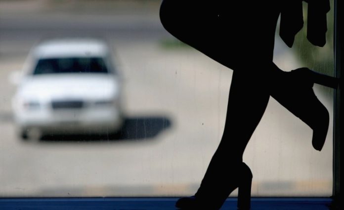 Sinop | Dona de bar e jovem são presas suspeitas de manter ponto de prostituição para menores