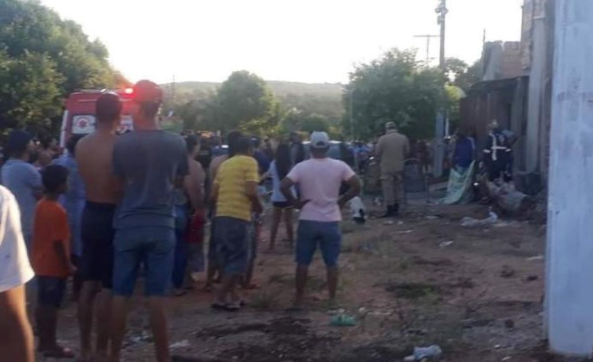 Rondonópolis | Crianças puxam pipa presa em poste, fio de alta tensão cai e mata bebê