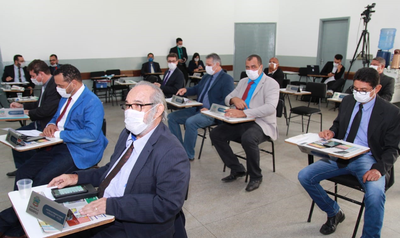 Vereadores aprovam diversos projetos em Sessões Extraordinárias