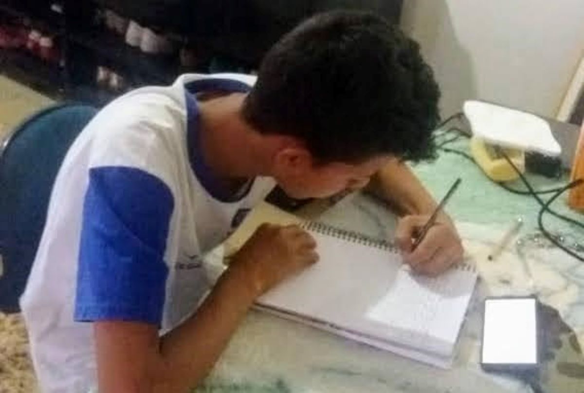Mato Grosso | Estudantes da rede estadual utilizam redes sociais para atividades não presenciais