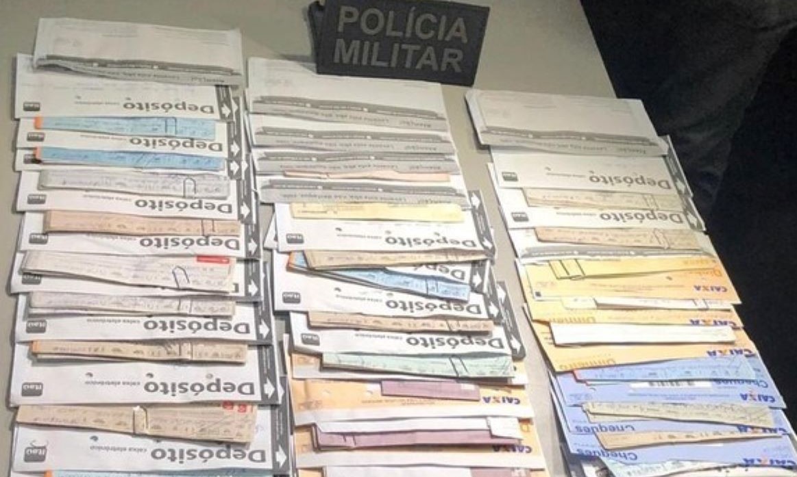 Cuiabá | Quadrilha é presa com quase R$ 1 milhão e mais de 600 folhas de cheque
