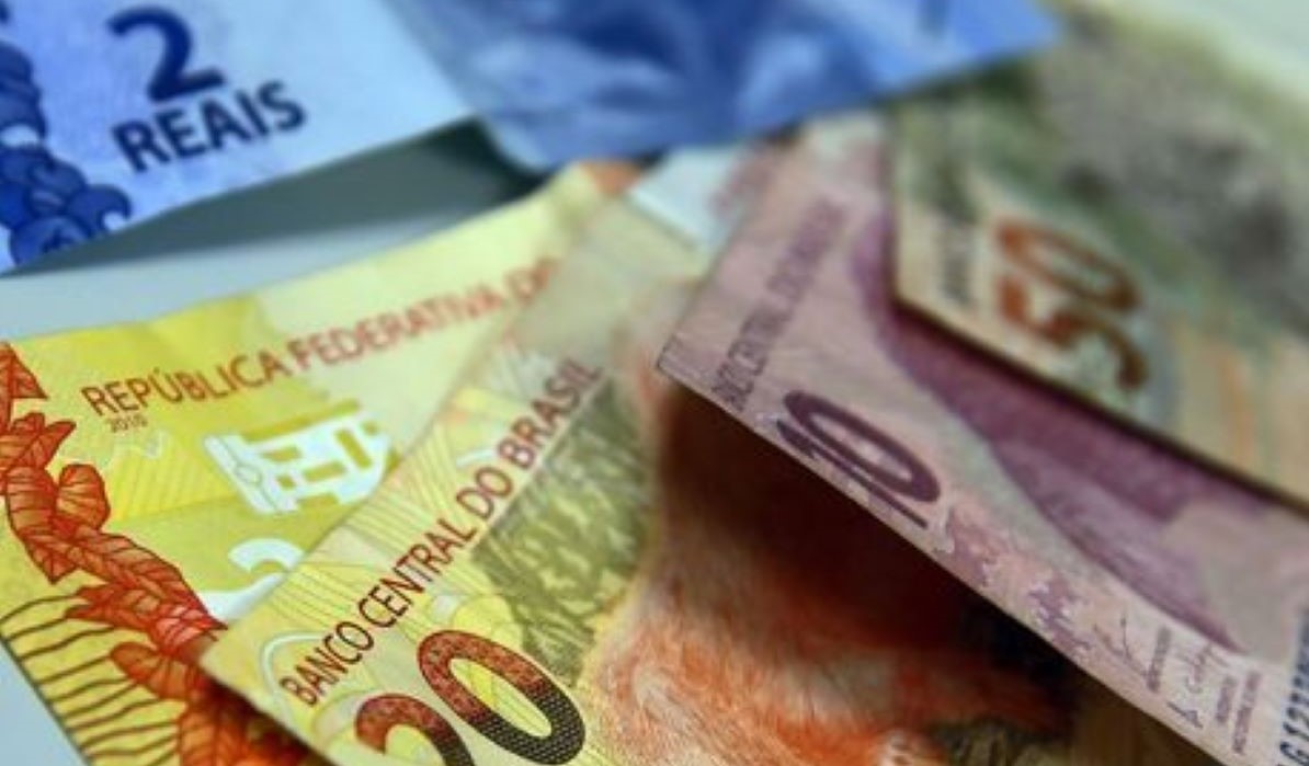 Governo acaba com o PIS-PASEP e libera saque de R$ 1.045 do FGTS