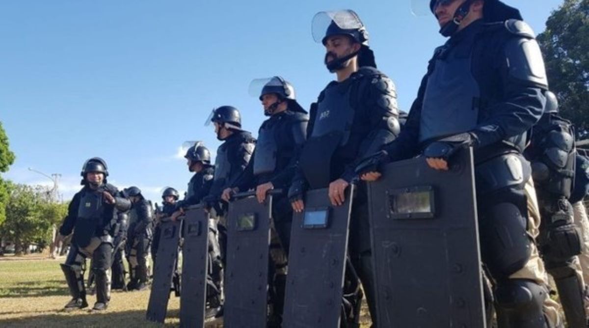 PRF faz operação para evitar bloqueios de indígenas na BR-070 em MT
