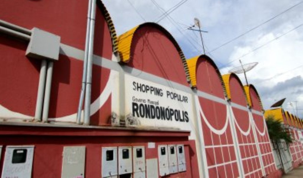 Rondonópolis | Duas comerciantes brigam em reunião sobre a reabertura do Shopping Popular e PM intervém