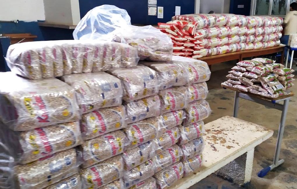 Seduc começa a entregar segundo kit de alimentação escolar nas escolas estaduais