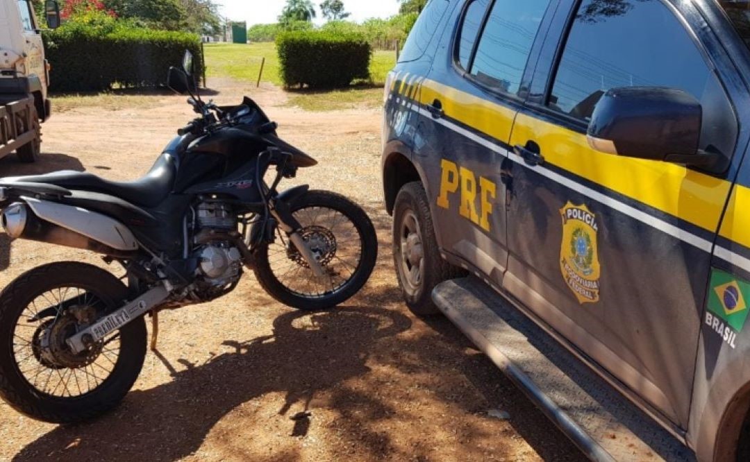 Rondonópolis | PRF apreende moto adulterada