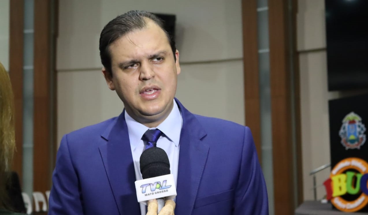 Ouvidoria permite população participar de mandato do deputado Thiago Silva