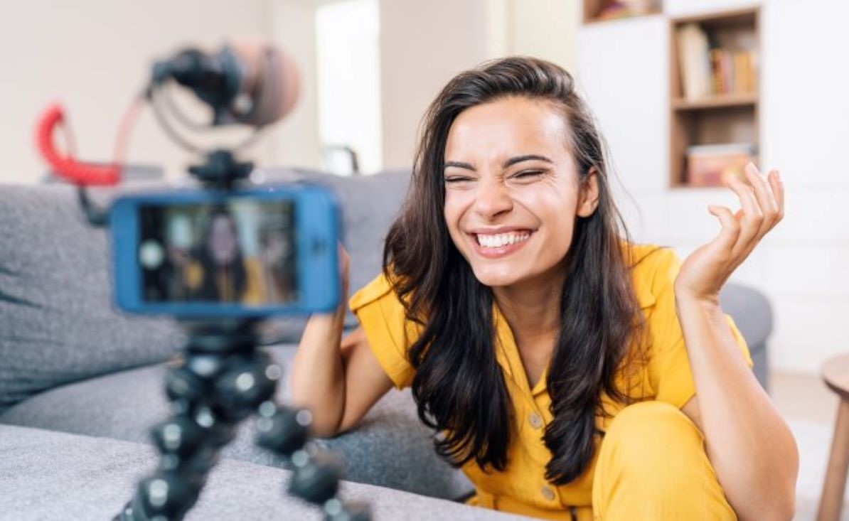 Instagram inicia testes para pagar influenciadores por lives e IGTV