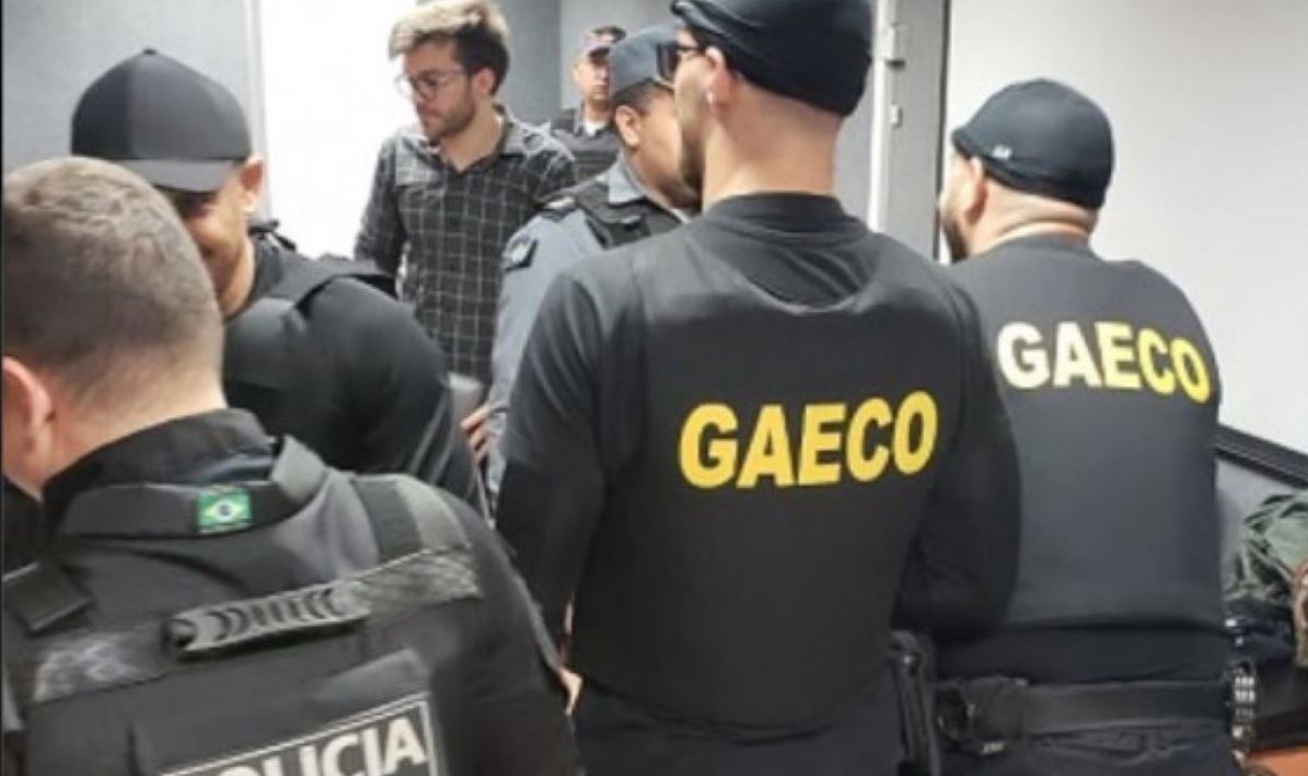 Pedra Preta | Gaeco faz busca e apreensão em casas de secretários por suspeita de fraudes em contratos públicos