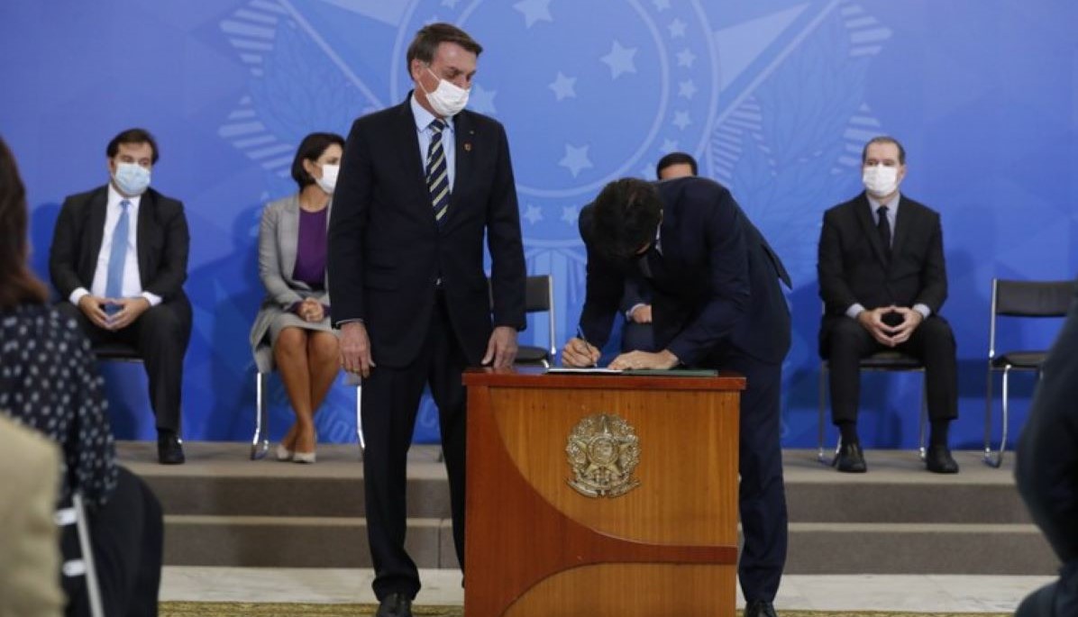 Fábio Faria toma posse no Ministério das Comunicações