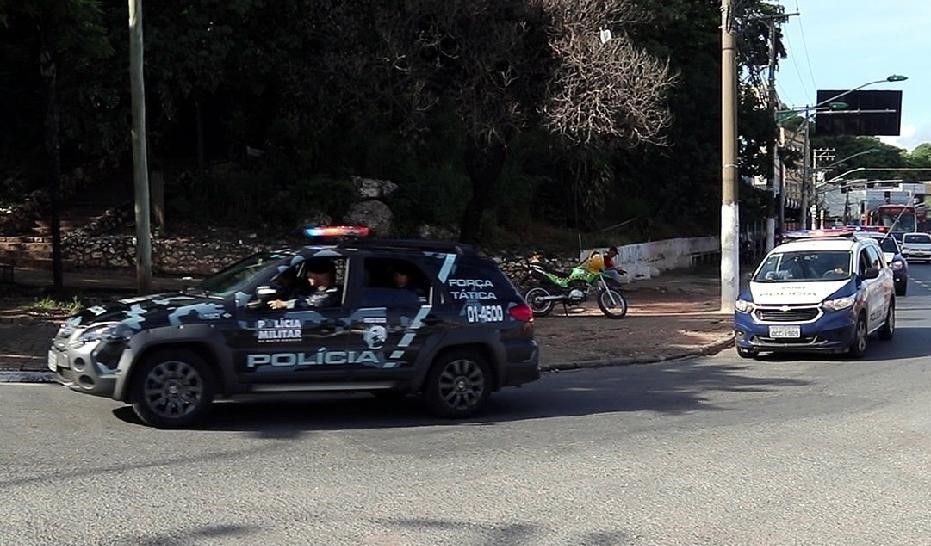 Cuiabá | Homem é preso pela PM após enforcar e ameaçar esposa