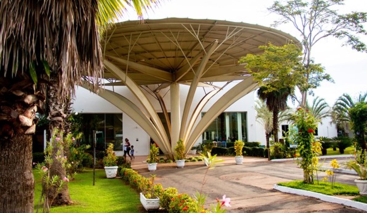 Cuiabá | Com 51 infectados pelo novo coronavírus, pronto-atendimento do Hospital de Câncer é fechado