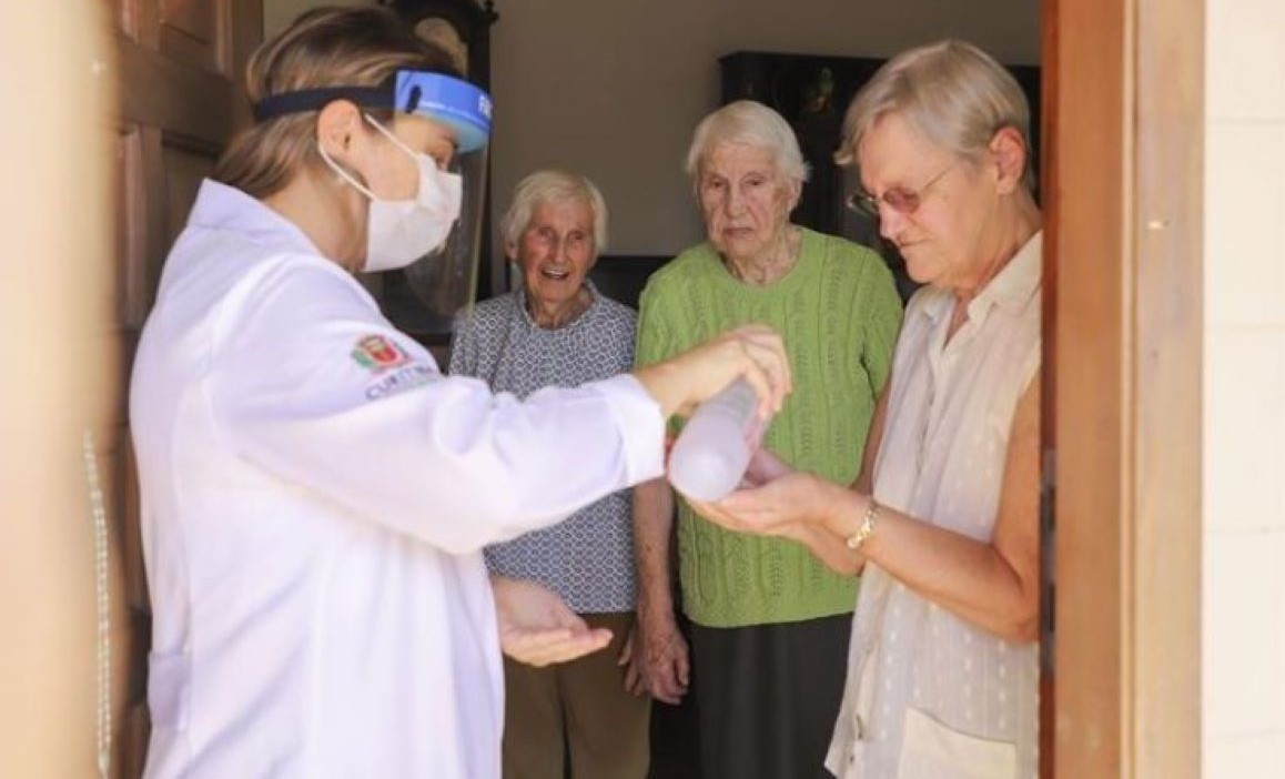 Proposta cria programa emergencial para grupo de risco na pandemia