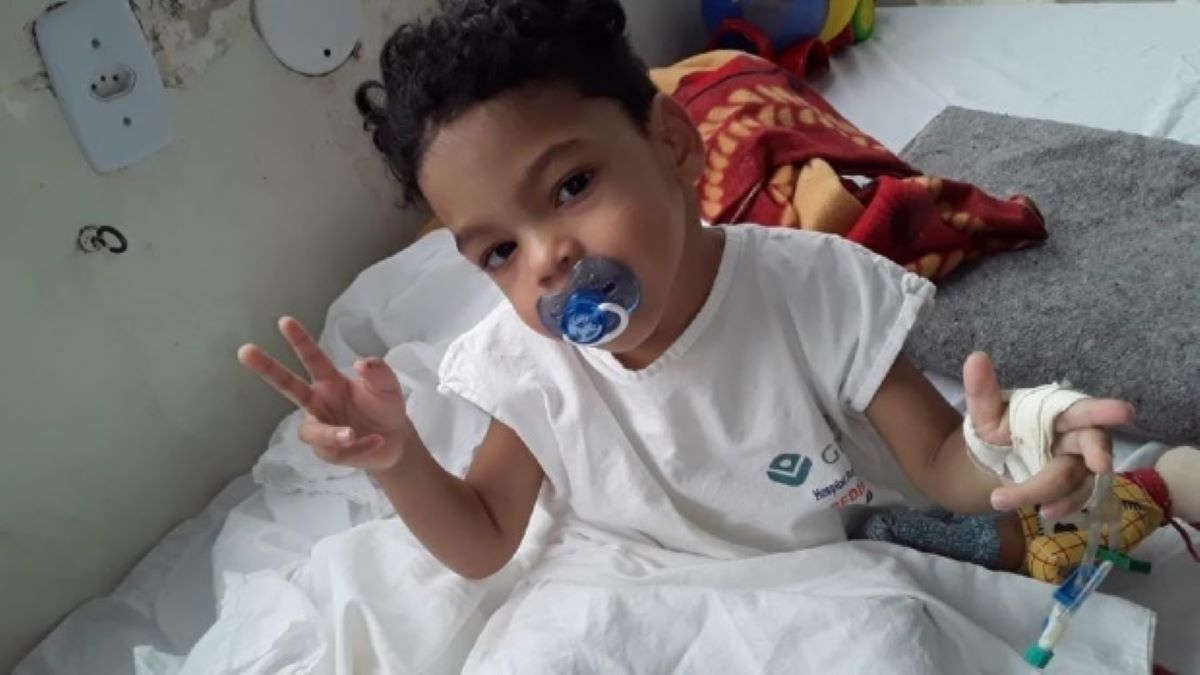 Nova Mutum | Internado, menino de 3 anos contrai Covid e hospital municipal cobra R$250 por teste