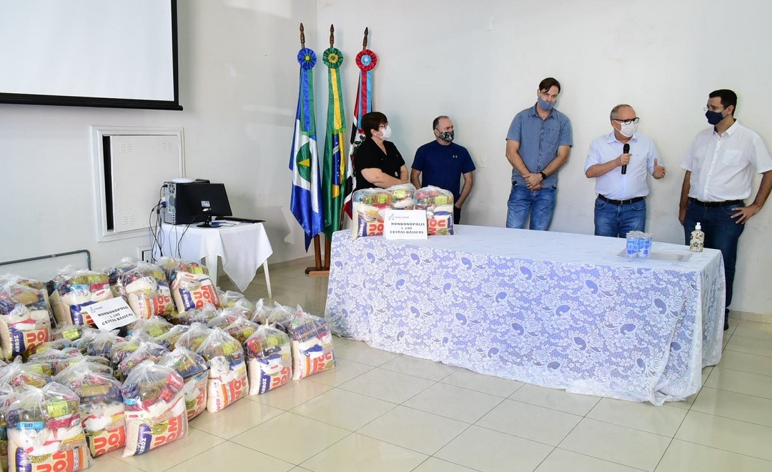 Rondonópolis | Município recebe 1.100 cestas básicas doadas pelo Atacadão