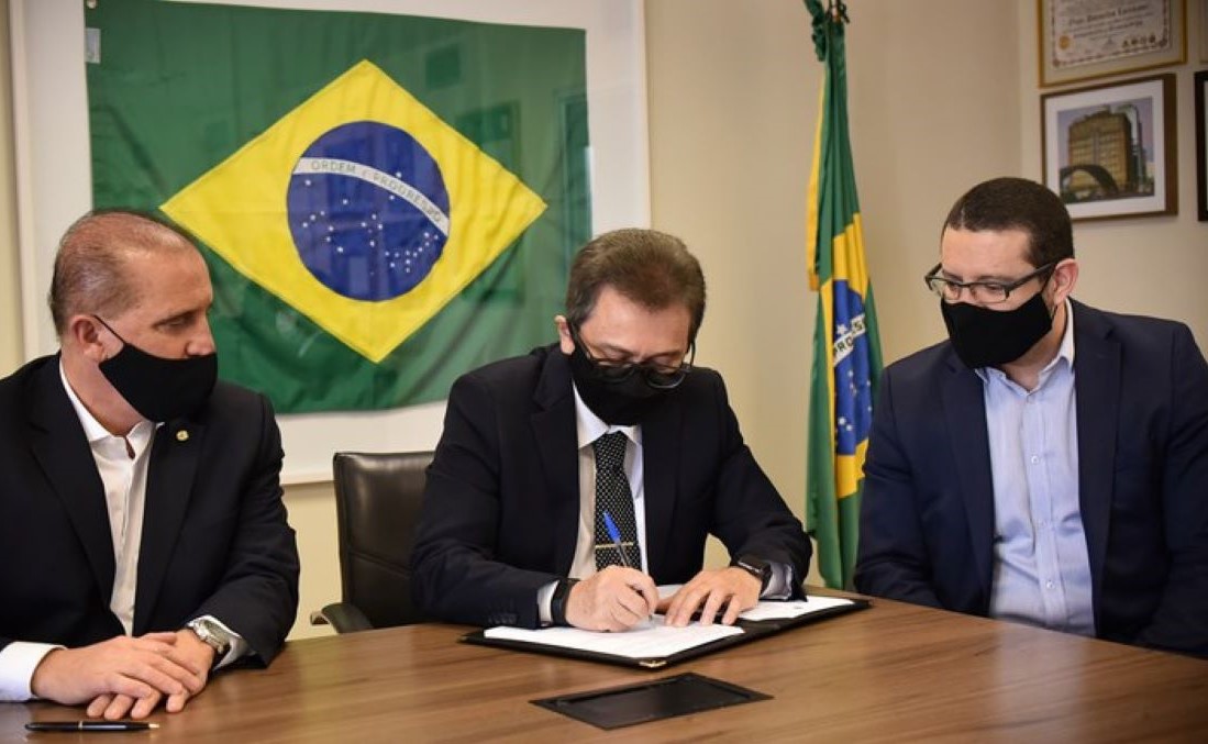 Acordo com a Receita amplia controle do pagamento do Auxílio Emergencial