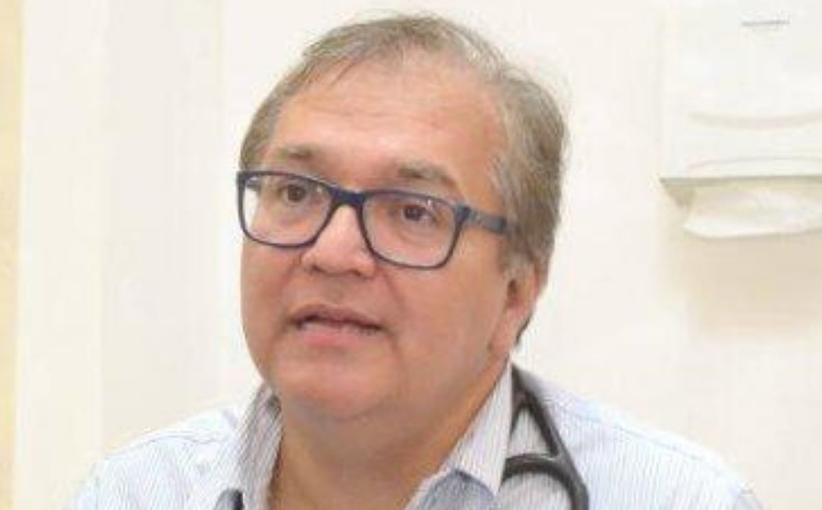 Médico recebe moção de louvor da ALMT por atuação na pandemia