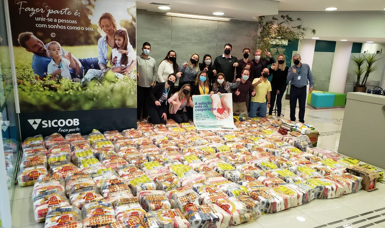 Campanha do Sicoob Central Rondon arrecada mais de 20 toneladas de alimentos