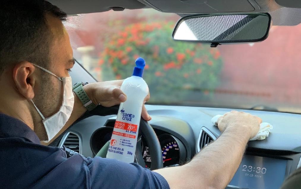 Saiba como higienizar o carro e a moto para prevenção ao novo coronavírus