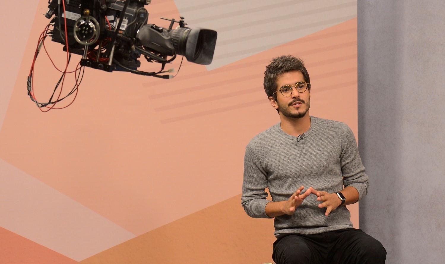 TV Brasil | Ator Jefferson Schroeder participa do programa Sem Censura de quarta-feira (08)