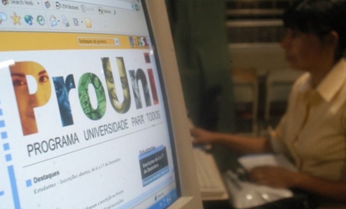 Prouni abre inscrições com oferta de 167 mil bolsas para o 2º semestre