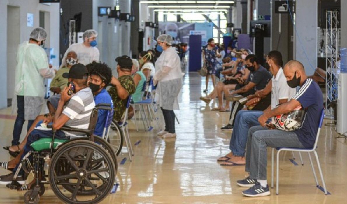De 2 mil pessoas atendidas pelo Centro de Triagem em Cuiabá, 500 testam positivo para a Covid-19