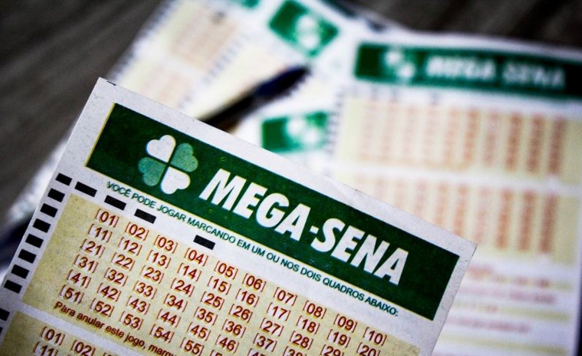 Mega-Sena acumula e pode pagar R$ 44 mi na terça-feira