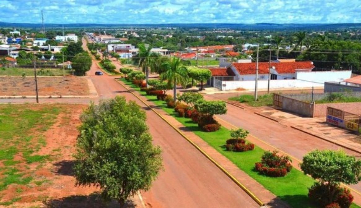 Paranatinga | Ex-prefeito tem bens bloqueados após pagar por obra não realizada 