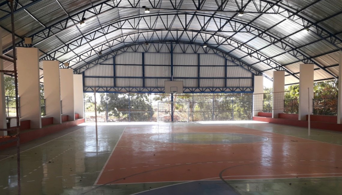 Rondonópolis | Escola do assentamento Padre Dionísio está sendo reformada e ganhou quadra coberta