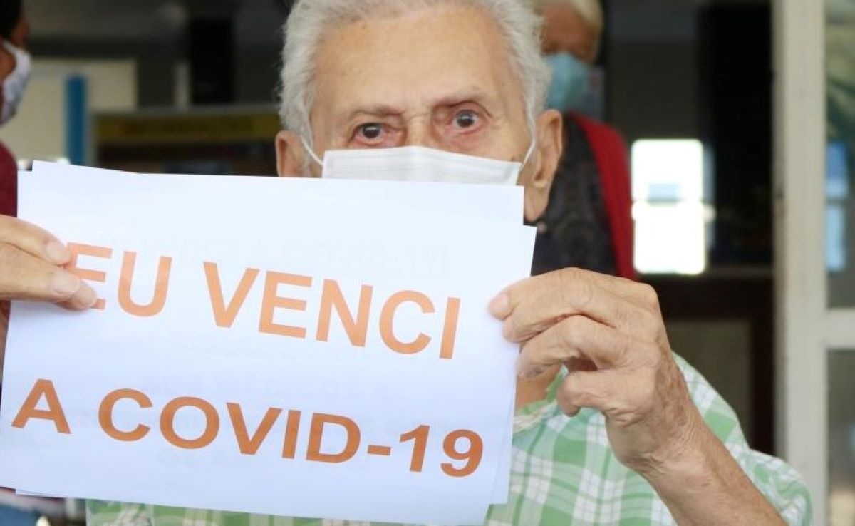 Brasil já tem mais de 2,9 milhões de pessoas recuperadas da Covid-19