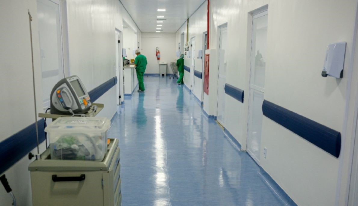 Polícia investiga contratação de médicos plantonistas no Hospital Metropolitano em Várzea Grande