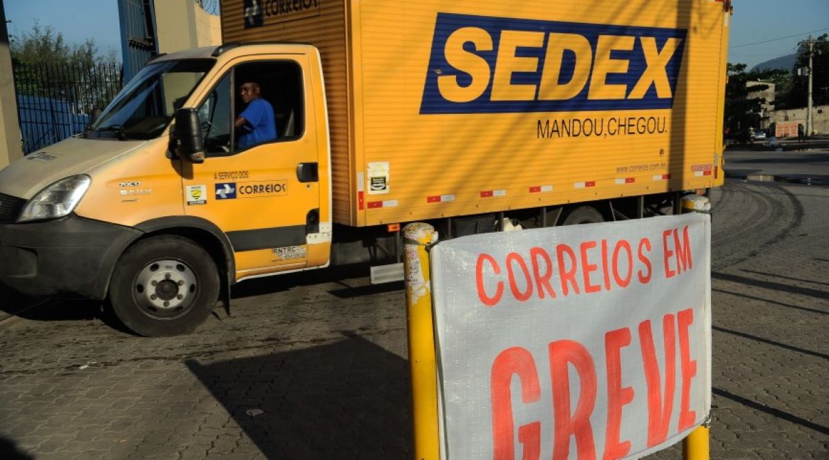 Correios ajuíza Dissídio Coletivo de Greve