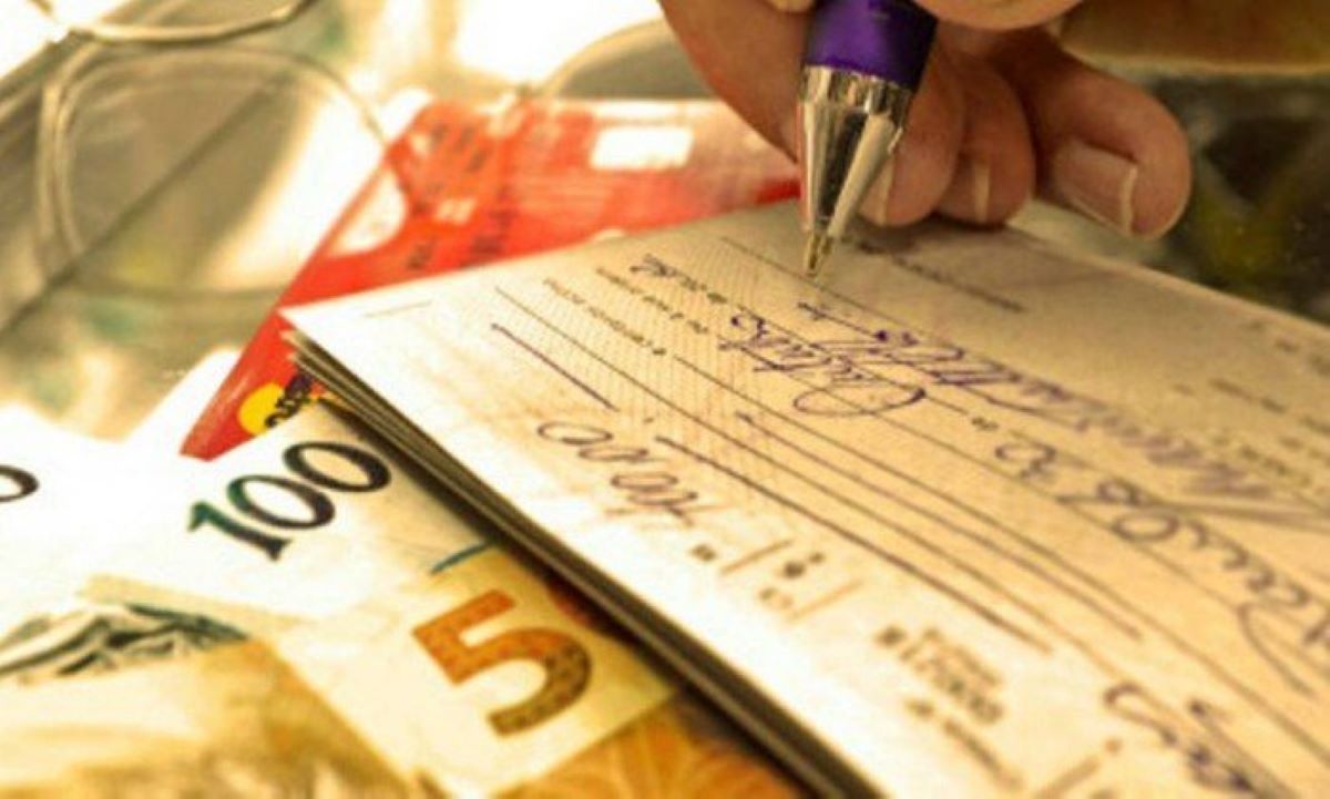 Senado aprova teto para juros de cheque especial e cartão de crédito durante a pandemia