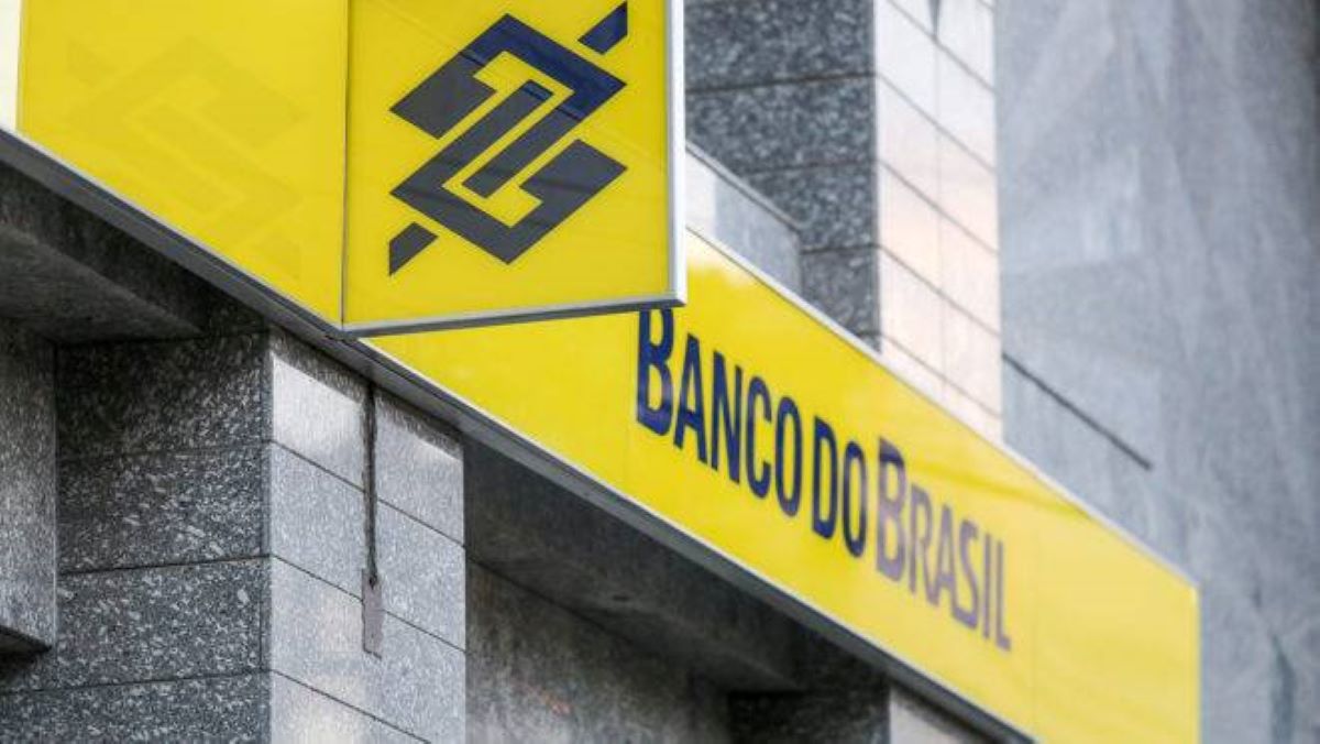 Rondonópolis | Banco é proibido de exigir trabalho presencial de quem mora com pessoas do grupo de risco da covid-19