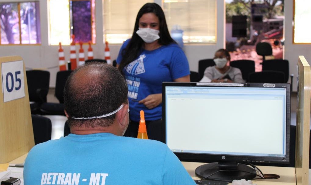 Unidades do Detran-MT abertas ao público realizam apenas serviços não disponíveis online