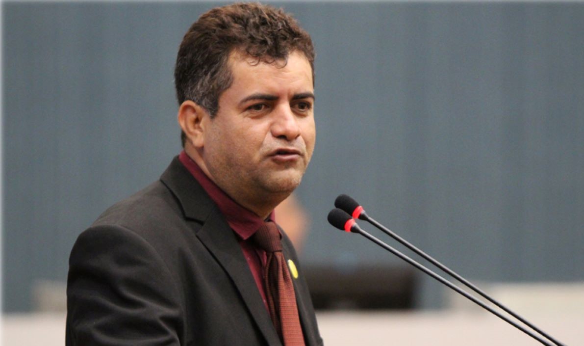 MP aciona Justiça contra vereador por propaganda eleitoral antecipada