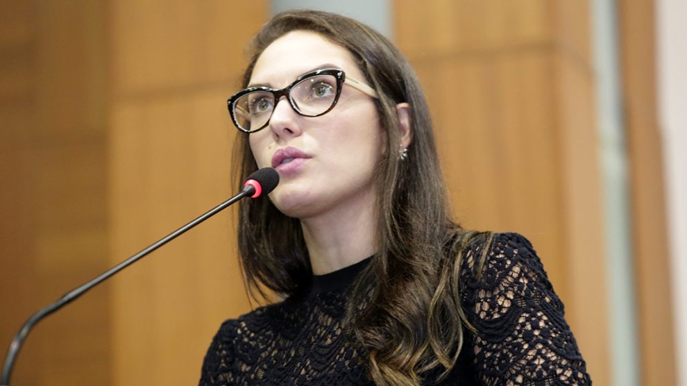 Janaína Riva afirma que reforma da Previdência do estado é prejudicial aos servidores públicos