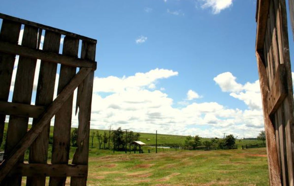 Assentados da reforma agrária terão recursos, via cartão magnético, para construir e reformar casas