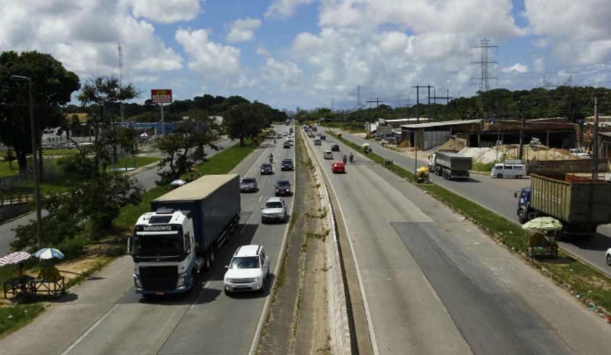 BNDES e MInfra dão início a estudos   para concessão de 5.300 km de rodovias federais