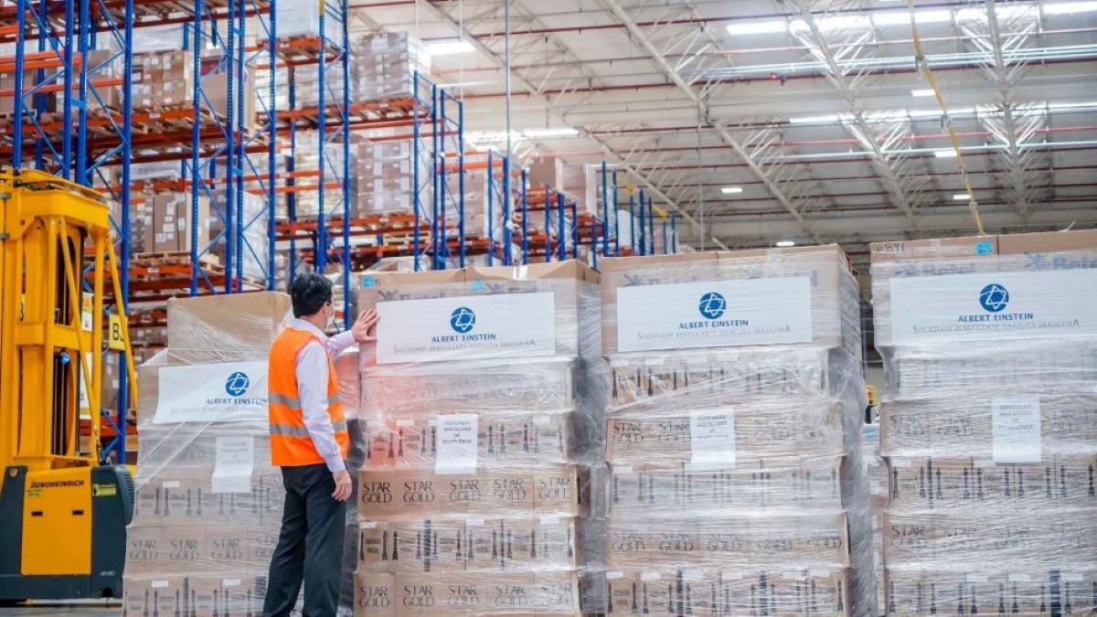 Einstein doa R﹩ 40 milhões em equipamentos de proteção individual a aldeias indígenas e a hospitais públicos e filantrópicos