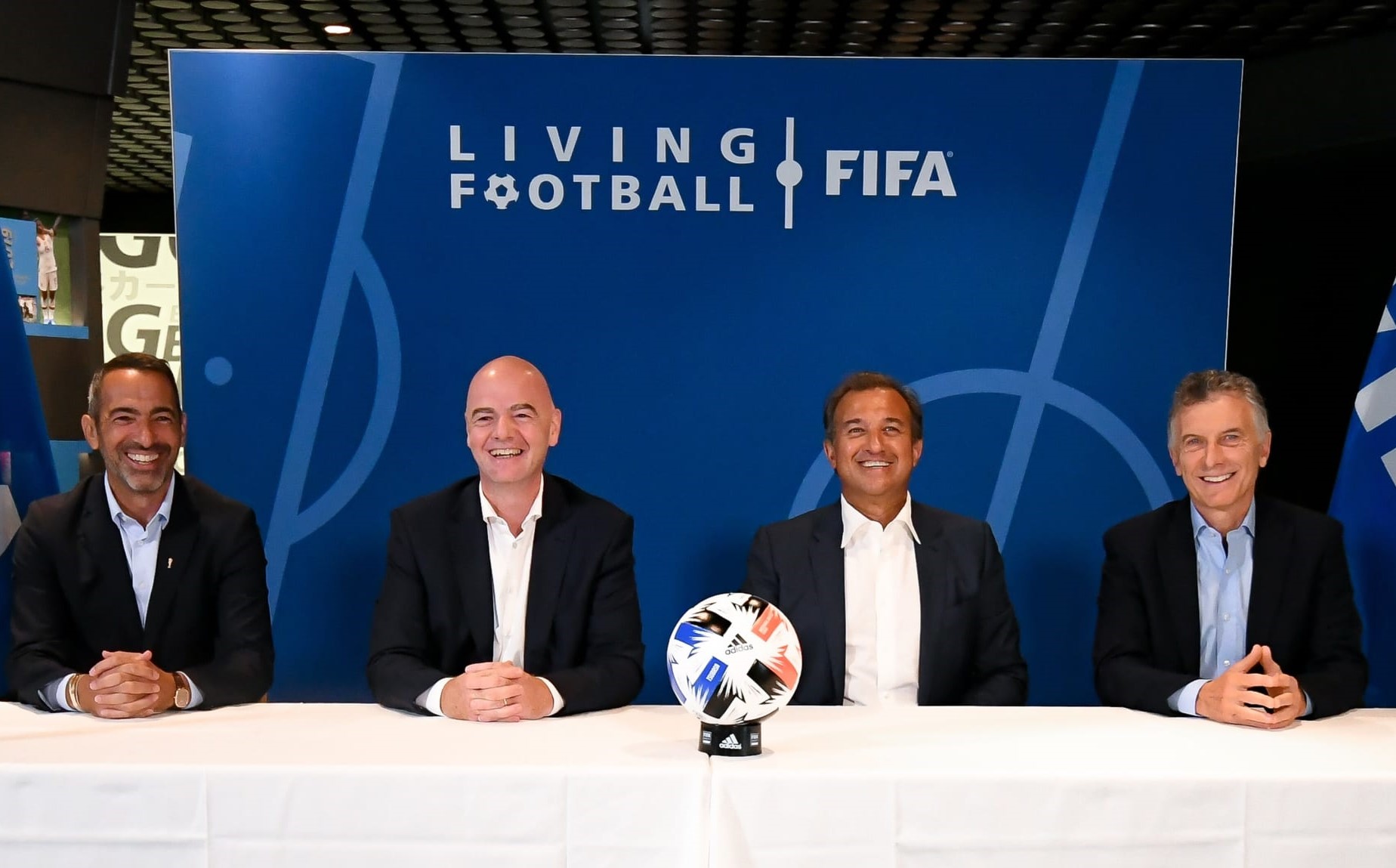 Fundação FIFA e UPL firmam parceria para promover sustentabilidade, desenvolvimento e educação através do futebol     
