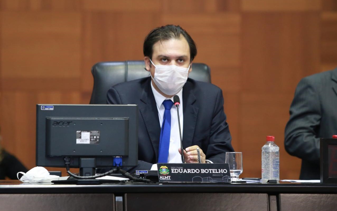 Projeto de lei quer pagamento de pensão para família de servidor morto por covid 19