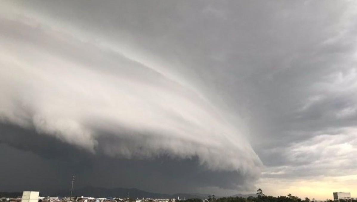 Alerta de ventania ciclônica no Sul do Brasil