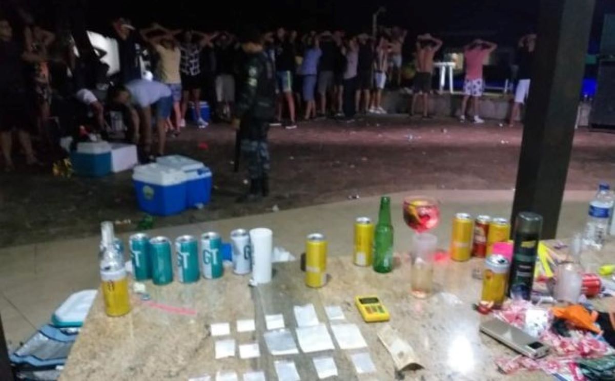 Mato Grosso | PM encerra festa com 250 pessoas regada a cocaína e ecstasy